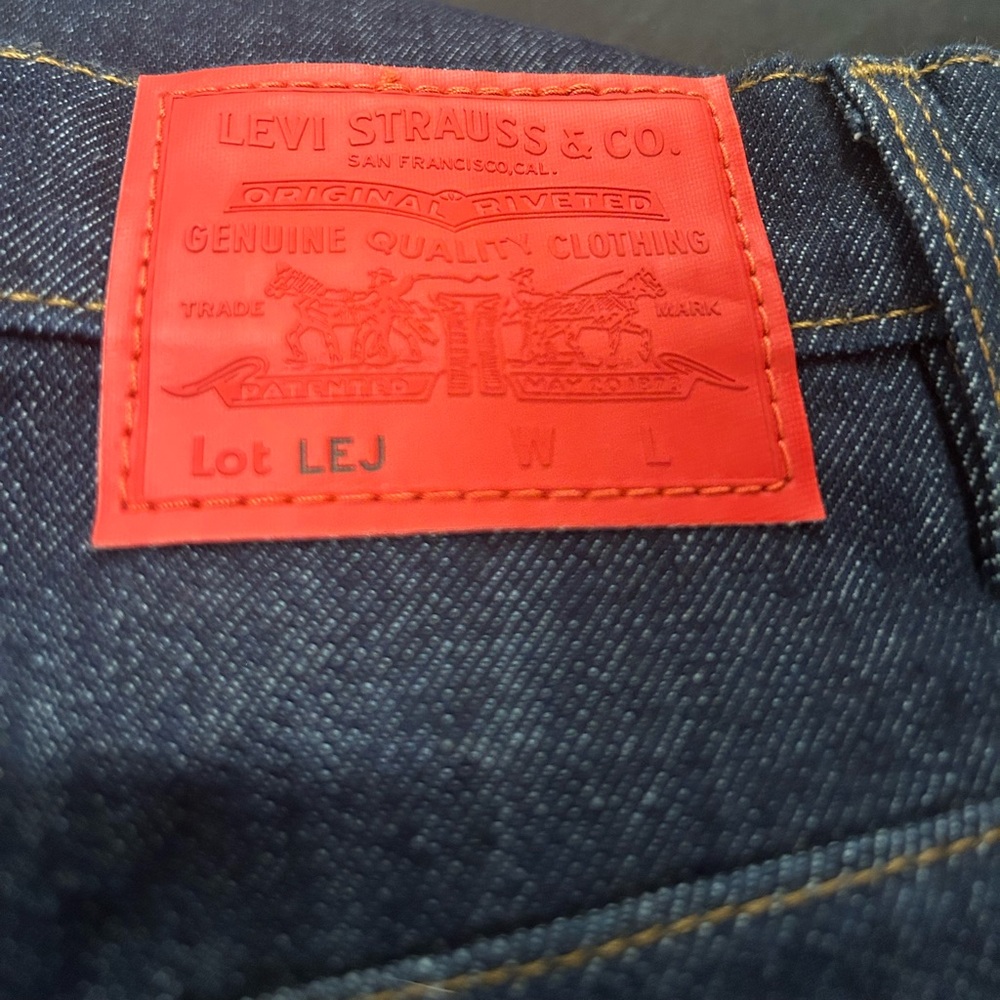 Levi's Loose Engineered Cropped Wide Leg Jeans 24 - Picture 11 of 11